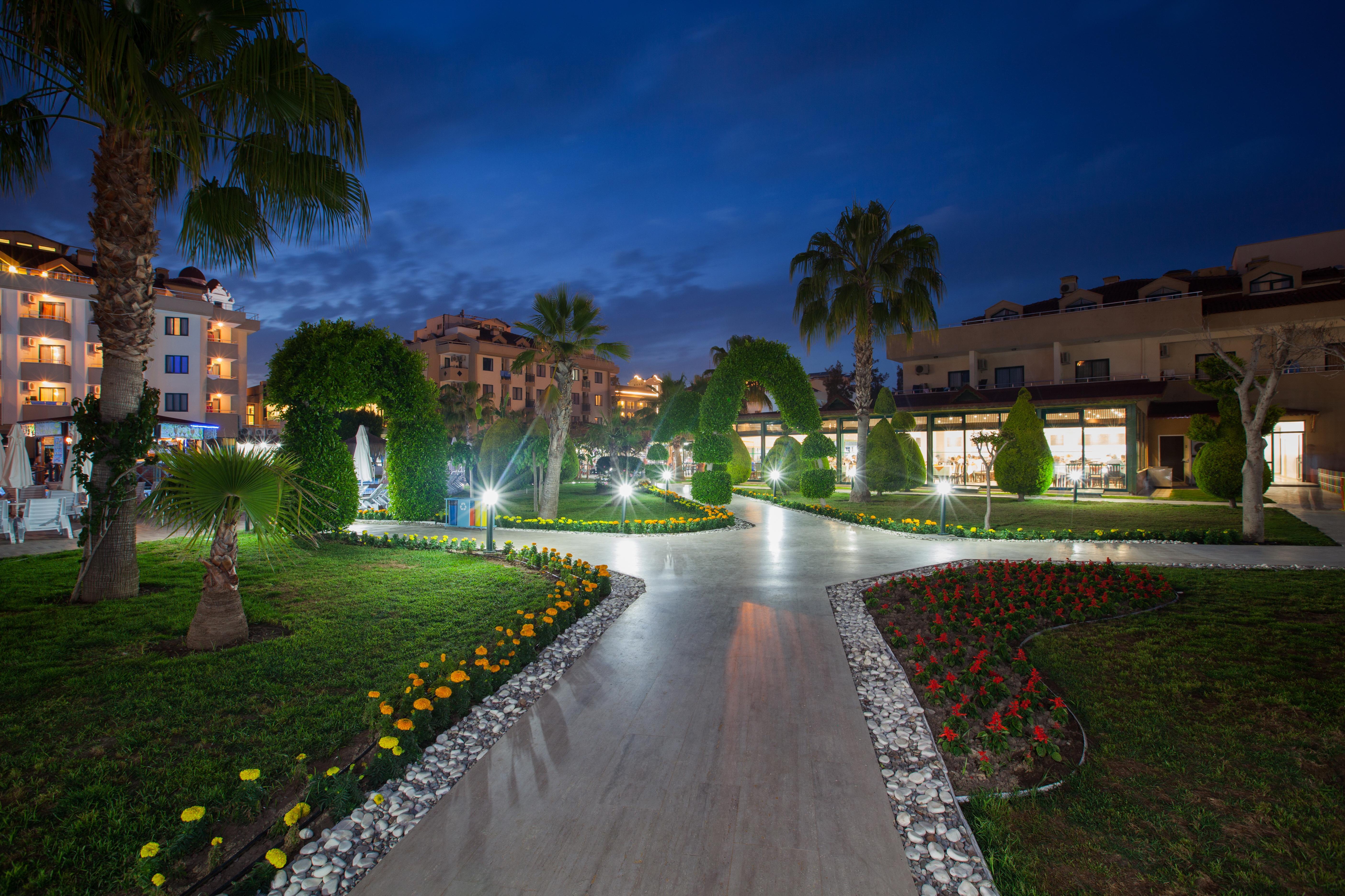 Grand Seker Hotel Side Esterno foto